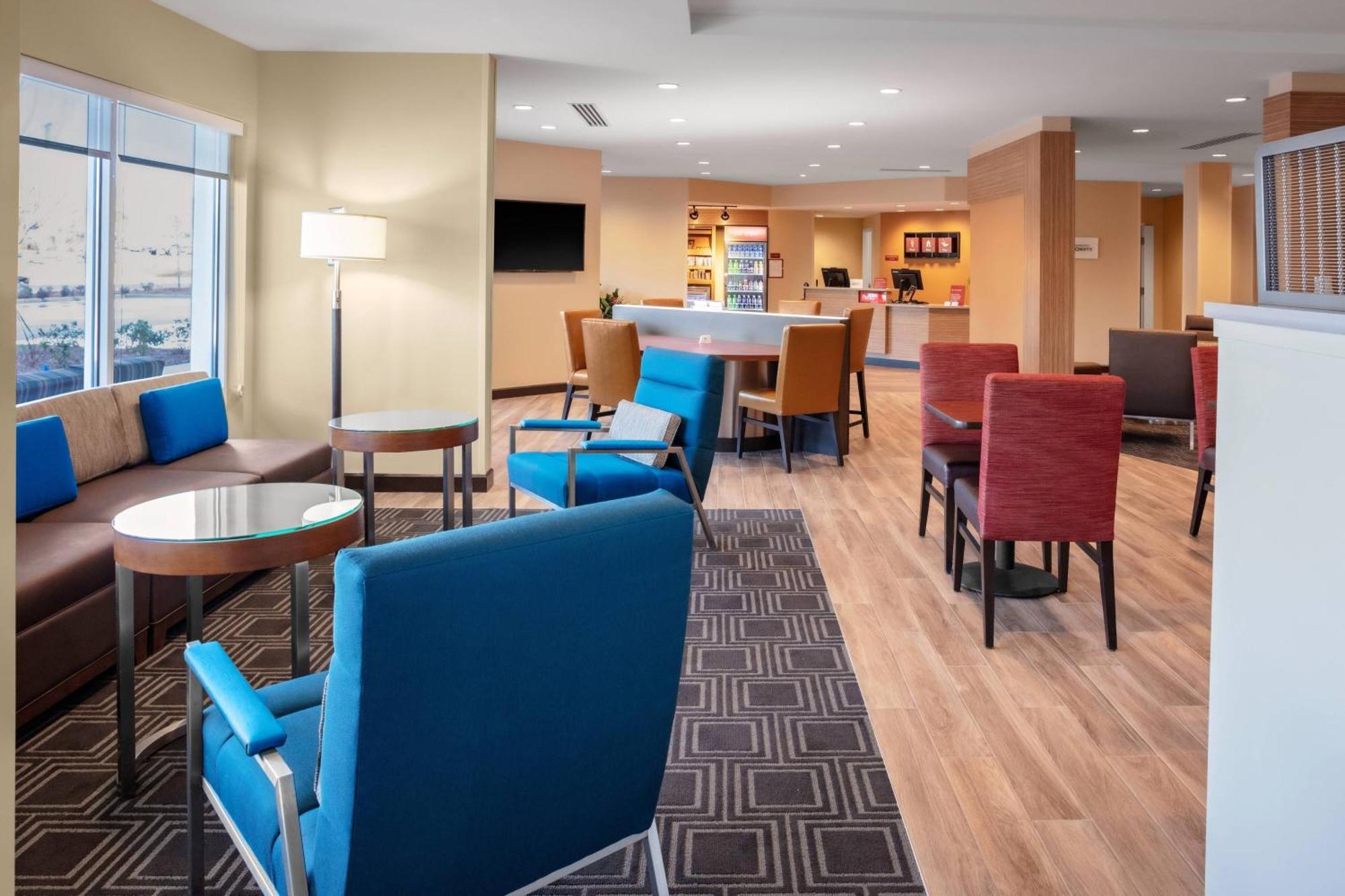 Towneplace Suites By Marriott Гейнсвил Екстериор снимка